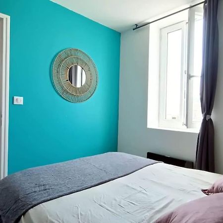 Appartement Place Du Marche Мер-ле-Бен Екстериор снимка