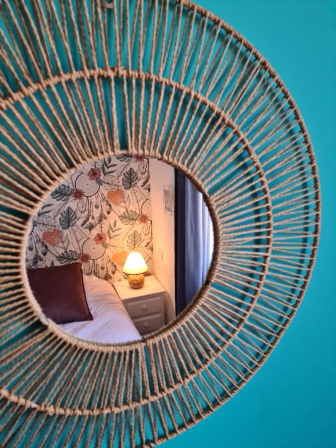 Appartement Place Du Marche Мер-ле-Бен Екстериор снимка