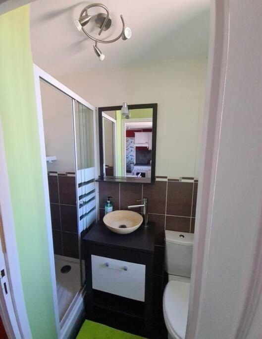 Appartement Place Du Marche Мер-ле-Бен Екстериор снимка